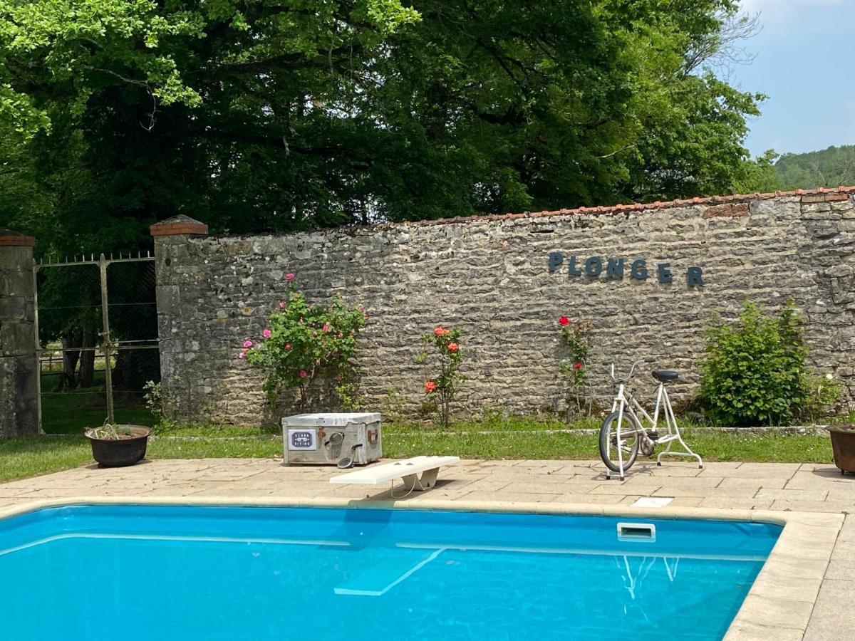 L'Orangerie De Malpas Bed & Breakfast Quingey Exterior photo