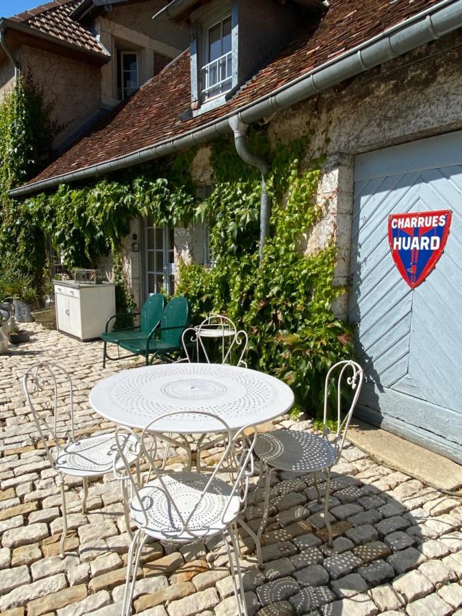 L'Orangerie De Malpas Bed & Breakfast Quingey Exterior photo
